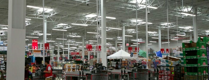 BJ's Wholesale Club is one of Ken’s Liked Places.