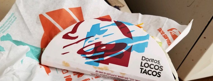 Taco Bell is one of Kenさんのお気に入りスポット.
