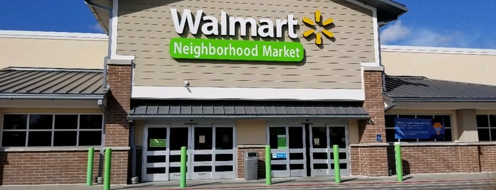 Walmart Neighborhood Market is one of Tempat yang Disukai Ken.