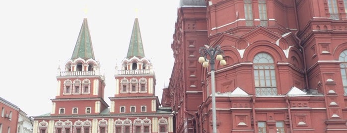 赤の広場 is one of В Москве.