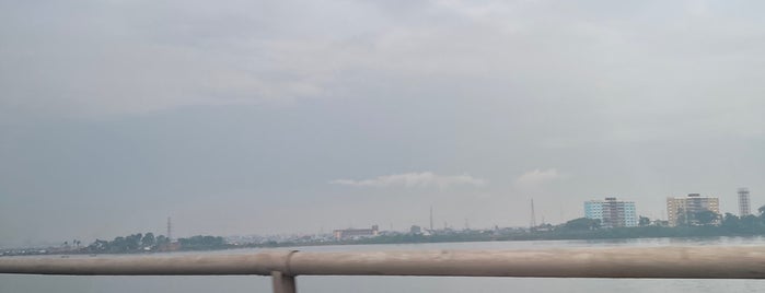 Third Mainland Bridge is one of Lagos #4sqCities - Las Gidi.