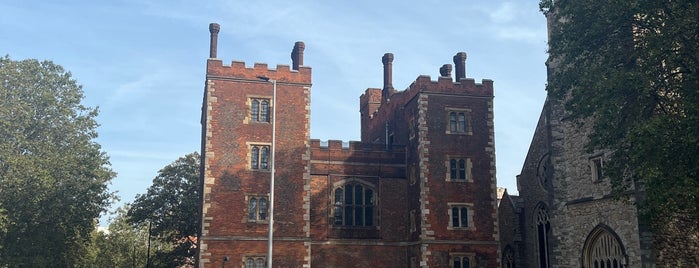 Lambeth Palace is one of London.
