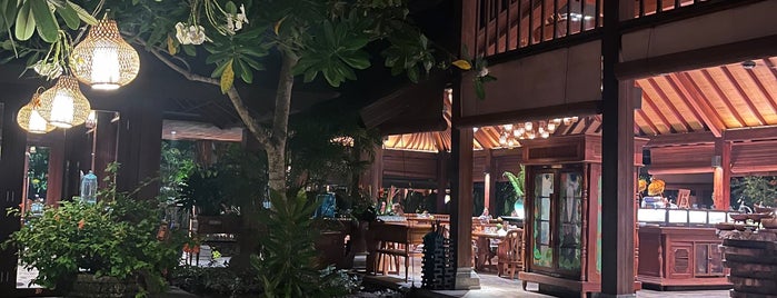 Omang Omang restaurant is one of Bali Experiences.