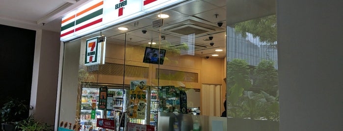 セブンイレブン is one of 7-Eleven SG.