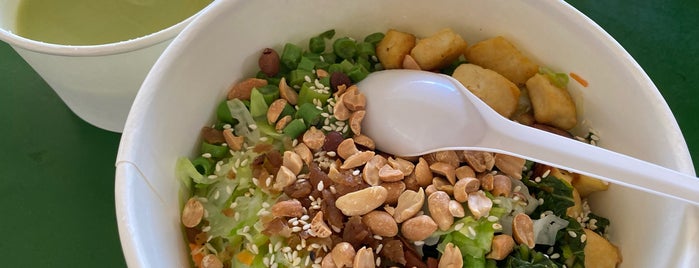 Living Wholesome Vegetarian Food 生活天然健康素食 is one of Lugares favoritos de MAC.