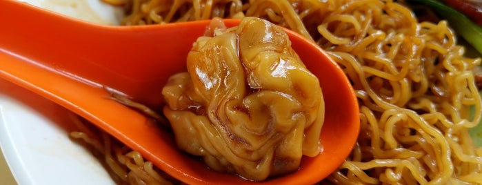 丹戎禺雲吞麵 Tanjong Rhu Wanton Noodle is one of Lugares favoritos de B.