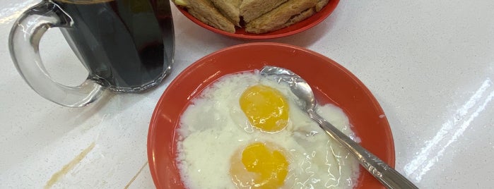 First Eating House is one of Micheenli Guide for Drivers: Food on Rainy Days.