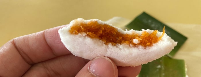 Du Du Cooked Food is one of Micheenli Guide: Kueh Tutu trail in Singapore.