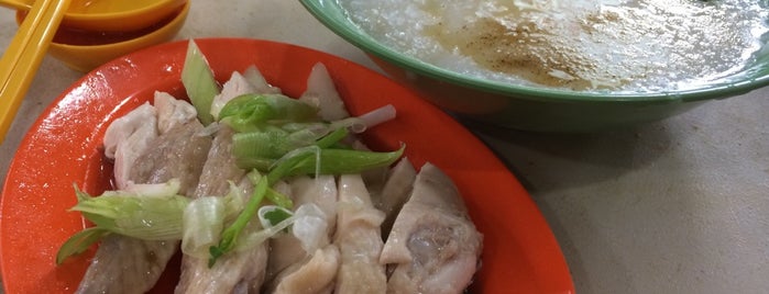 Soh Kee Cooked Food is one of Bib Gourmand (Michelin Guide Singapore).