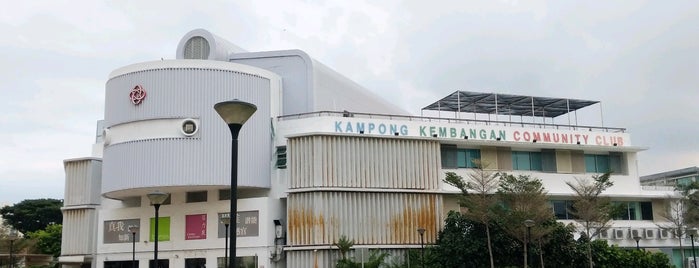 Kampong Kembangan Community Centre is one of Locais curtidos por Ian.