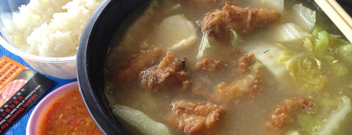 Mei Xiang Black & White Fish Soup is one of Locais salvos de Ian.