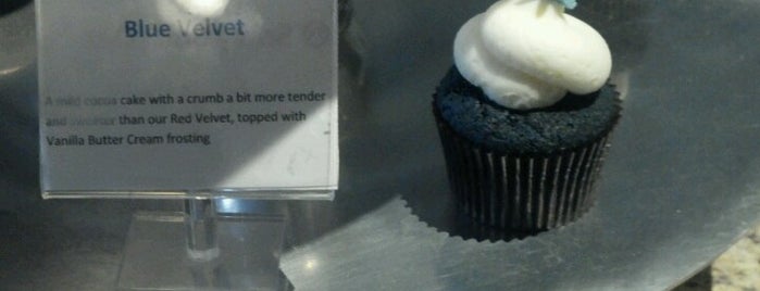 Blue Frost Cupcake is one of Places I want to go to.