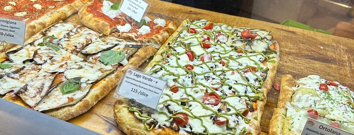 PALA Pizza Romana is one of อร่อย: กรุงเทพฯ - ปริมณฑล.