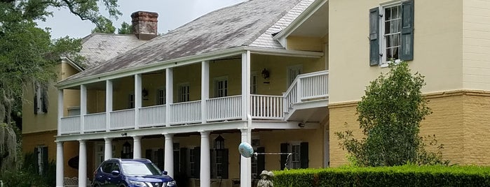 Ormond Plantation Manor is one of Historic/Historical Sights-List 3.