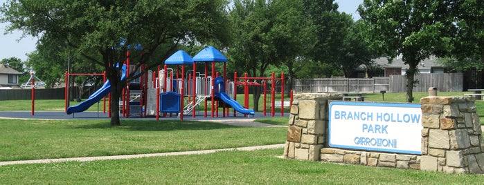 Branch Hollow Park is one of สถานที่ที่ Russ ถูกใจ.