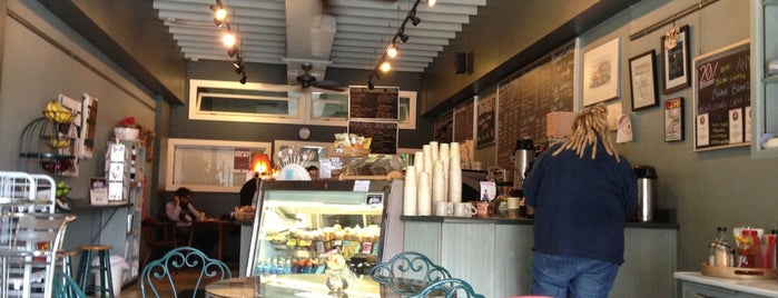 Monon Coffee Company is one of Taffy’s Liked Places.