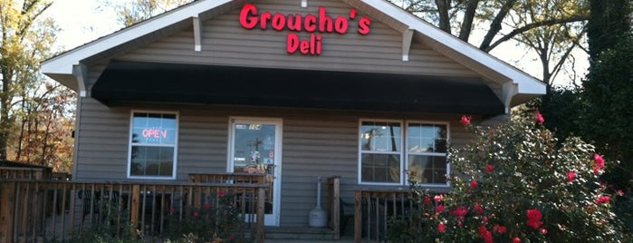 Groucho's Deli of Clemson is one of Orte, die Joshua gefallen.