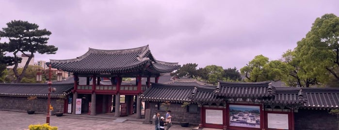 Gwandeokjeong is one of Jeju-do.