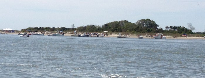 Kiawah Boat Beach is one of Posti che sono piaciuti a FB.Life.