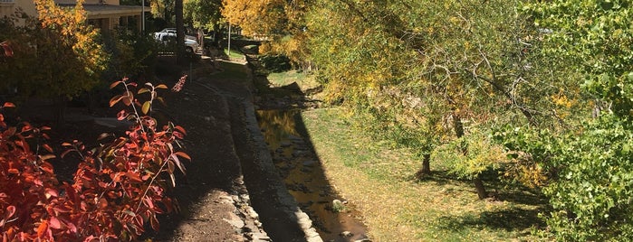 Santa Fe River is one of Lugares favoritos de Adam.