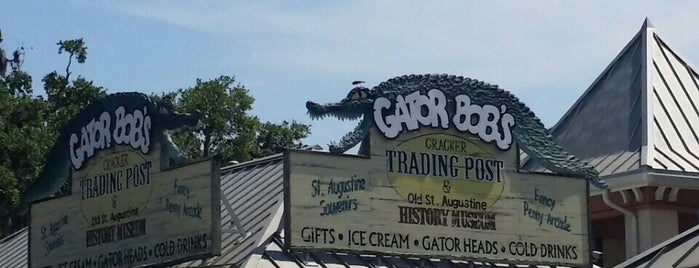 Gator Bob's is one of Tempat yang Disukai Robert.