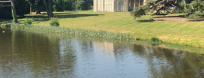 Compton Verney Art Gallery & Park is one of Locais curtidos por @WineAlchemy1.