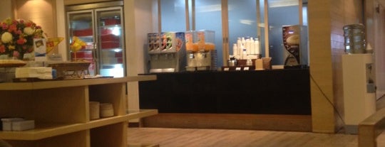 Bangkok Airways Boutique Lounge (Domestic) is one of Janaさんのお気に入りスポット.