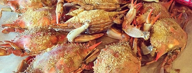 Crab Corner Maryland Seafood House is one of Tempat yang Disimpan Lizzie.