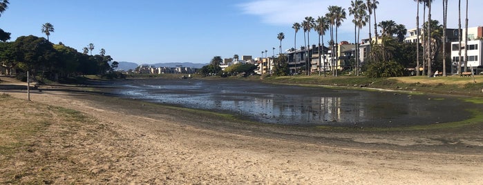 Del Rey Lagoon Park is one of Places to check out.