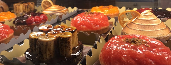 Le Alaska is one of Must-visit Bakery in Seoul.