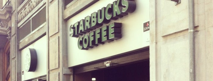 Starbucks is one of Lieux qui ont plu à Ester.