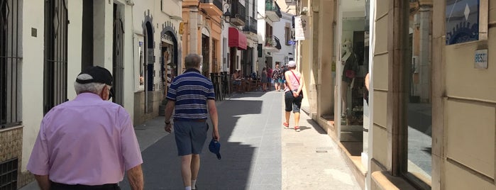 Carrer Major, Sitges is one of sitios favoritos.