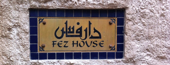 Fez House is one of Orte, die Andrew gefallen.