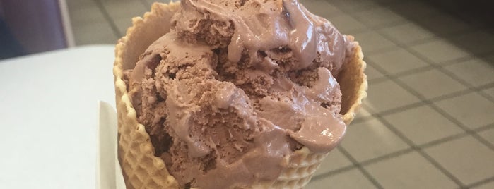 Braum's Ice Cream & Dairy Store is one of The 13 Best Ice Cream Parlors in Plano.
