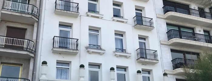 Hotel Niza is one of San Sebastian - Biarritz.