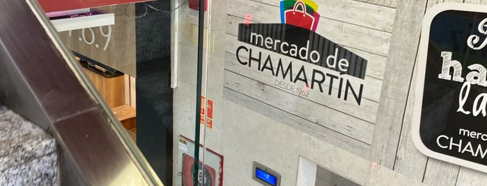 Mercado de Chamartín is one of Tapas de Madrid!.