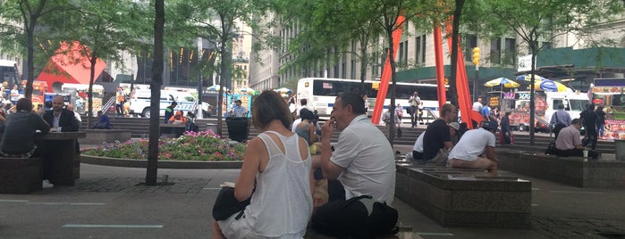 Zuccotti Park is one of Fannyさんのお気に入りスポット.