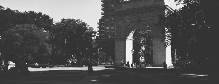 Washington Square Park is one of Fanny’s Liked Places.