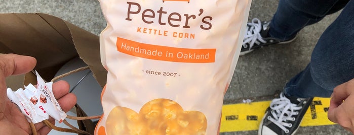 Peter's Kettle Corn is one of The 15 Best Quiet Places in Oakland.