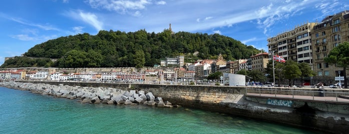 Pasarela del Náutico is one of San Sebastian.