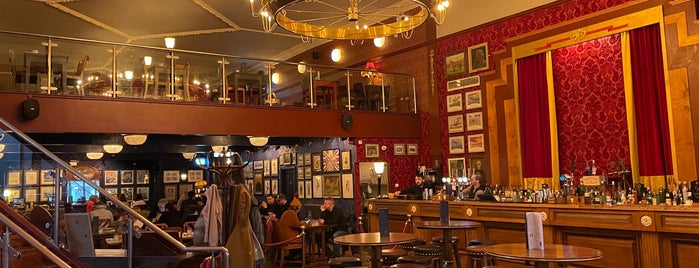 Cosy Club is one of Asli’s Liked Places.