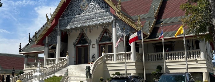 Buddhist Center of Dallas (วัดพุทธดัลลัส) is one of Big D.