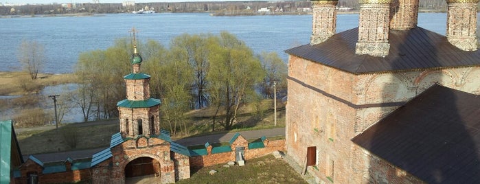 Архитектурный ансамбль в Коровниках is one of Ярославль.