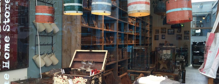 Raw Materials - The home store is one of Amsterdam.