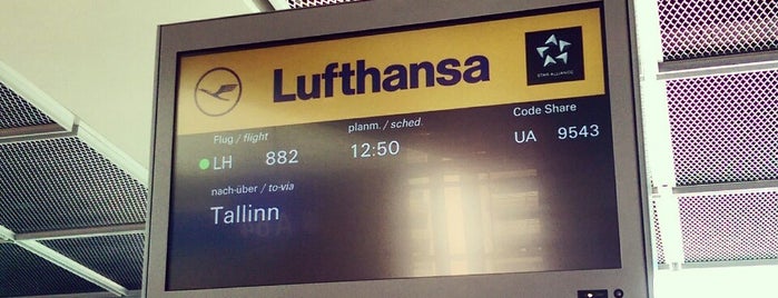 Lufthansa Flight LH 882 is one of Estonia To Do (August 2014).