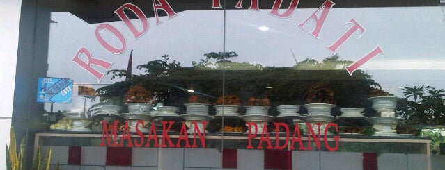 Restoran Roda Padati is one of Kuliner.