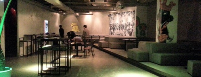 MONEY LOUNGE is one of 알콜.