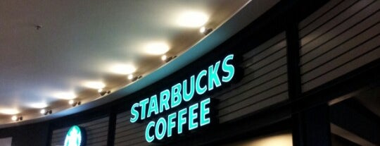 Starbucks is one of Tempat yang Disukai Marek.