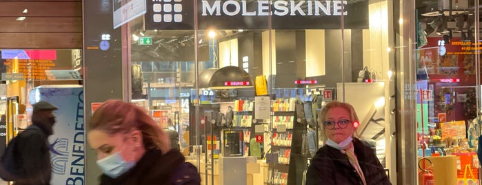 Moleskine Store is one of Rome.