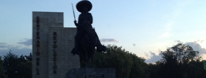 Monumento a Zapata is one of Locais curtidos por Pedro.